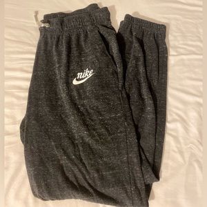 Nike joggers